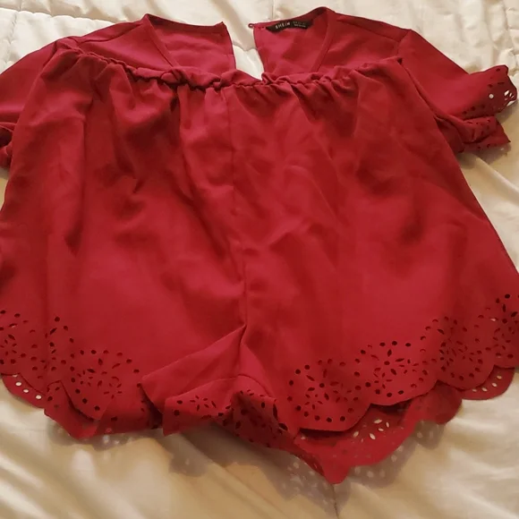 Romper - Picture 2 of 3